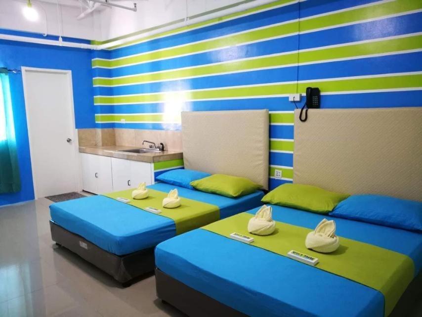 Yuj Inn Pasay Bagian luar foto