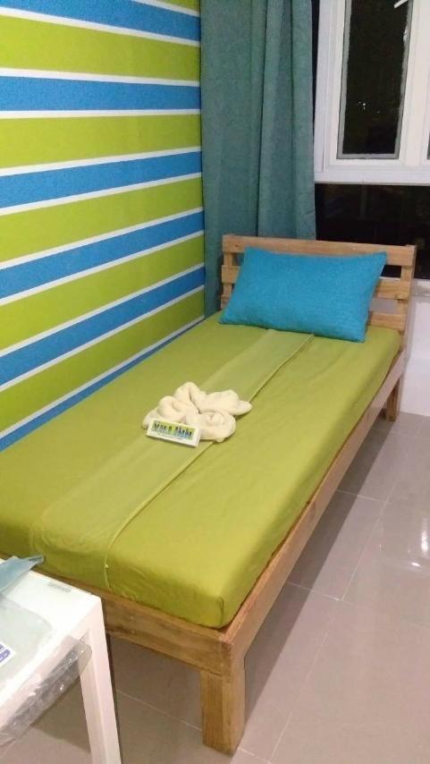 Yuj Inn Pasay Bagian luar foto